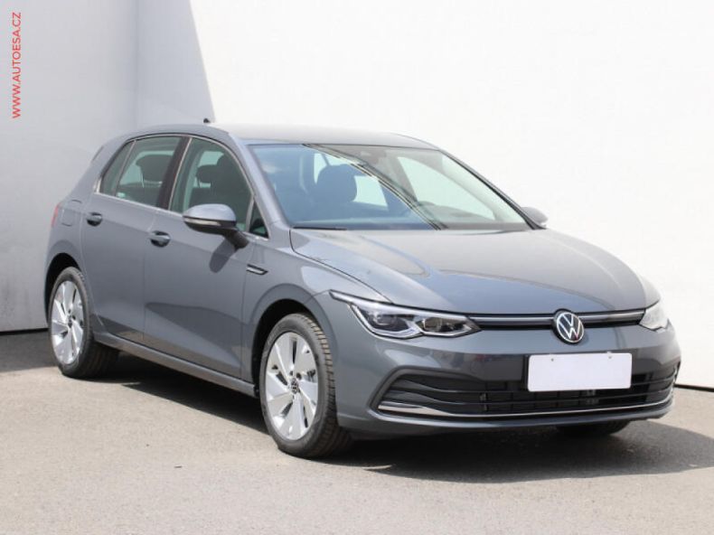 Volkswagen Golf - hlavní foto