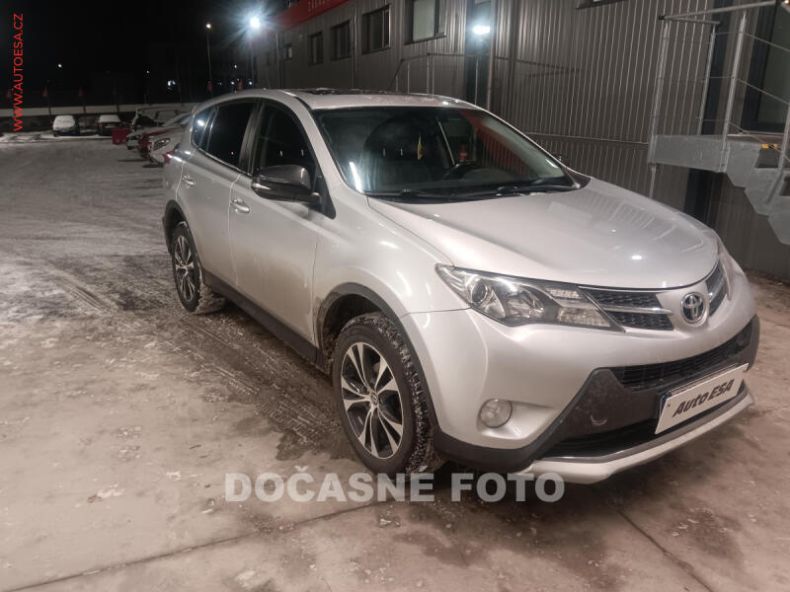 Toyota RAV 4 - hlavní fotka inzerátu