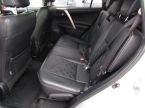 Toyota RAV 4 - fotka číslo 9