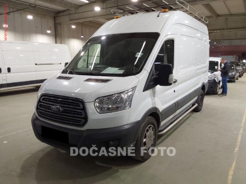 Ford Transit - hlavní fotka