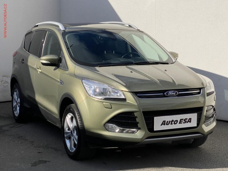 Ford Kuga - hlavní foto