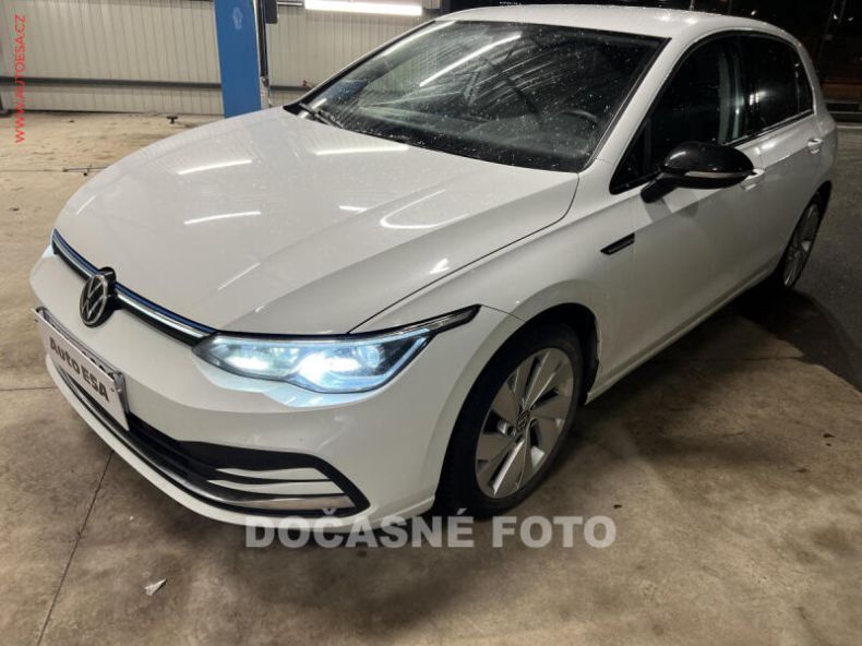 Volkswagen Golf - hlavní foto