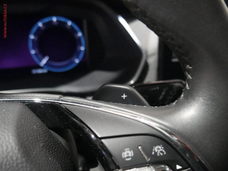 Škoda Octavia - hlavní fotka