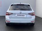 Škoda Superb - fotka číslo 4
