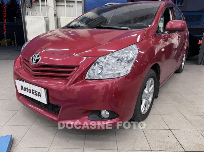 Toyota Verso - hlavní foto