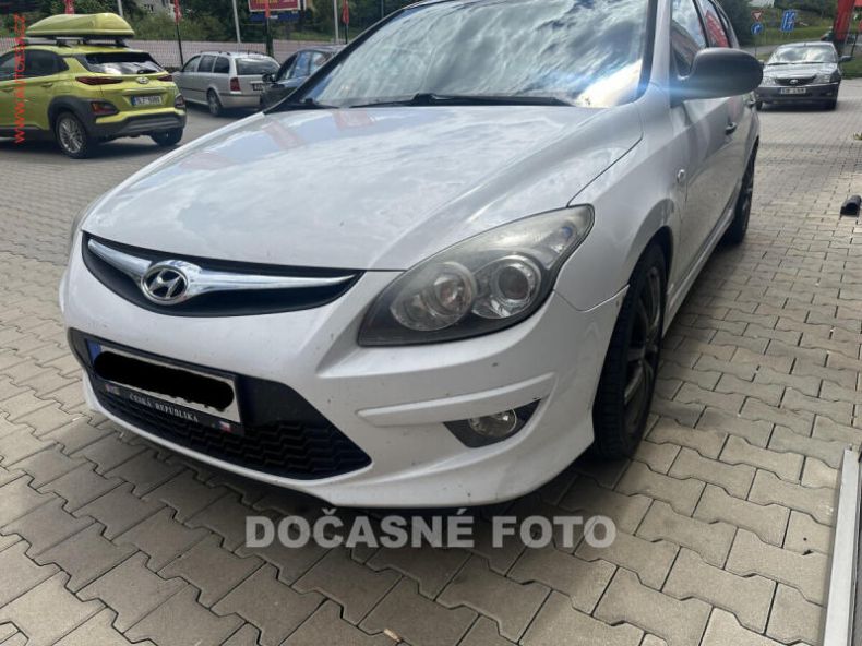 Hyundai i30 - hlavní fotka inzerátu