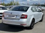Škoda Octavia - fotka číslo 3