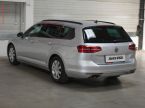 Volkswagen Passat - fotka číslo 5