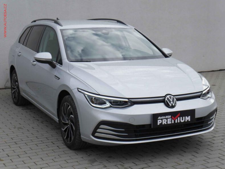 Volkswagen Golf - hlavní foto