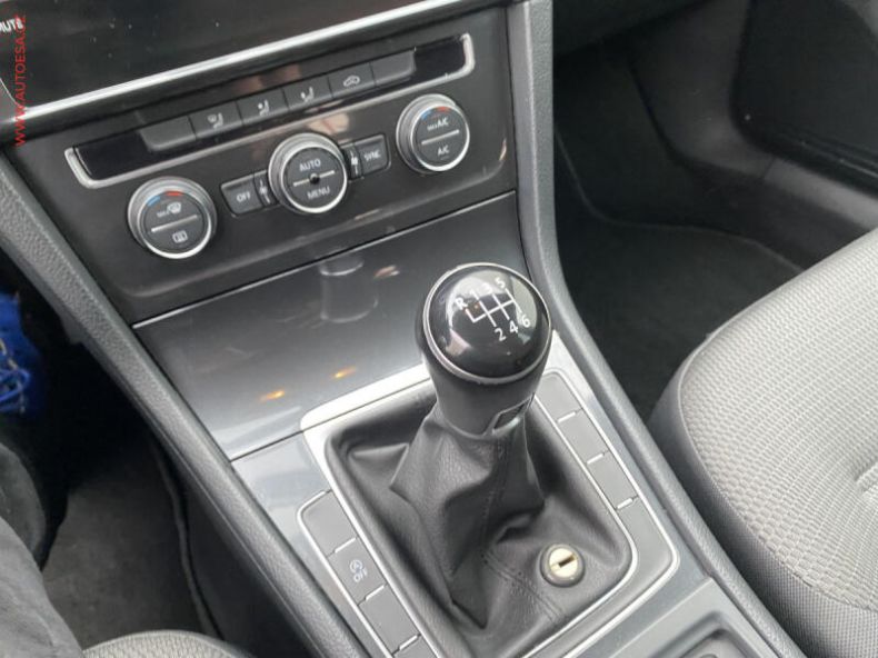 Volkswagen Golf - hlavní fotka