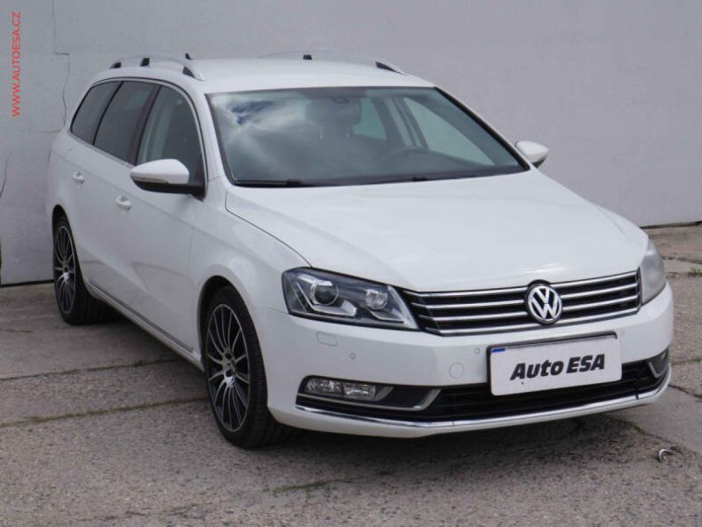 Volkswagen Passat - hlavní fotka inzerátu