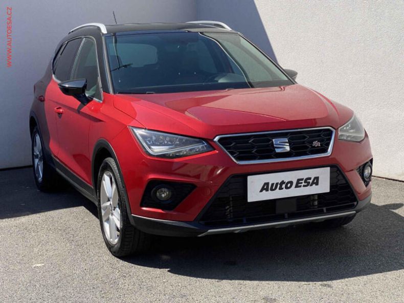 Seat Arona - hlavní fotka inzerátu