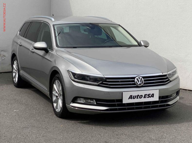 Volkswagen Passat - hlavní fotka inzerátu