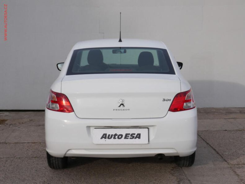 Peugeot 301 - hlavní fotka