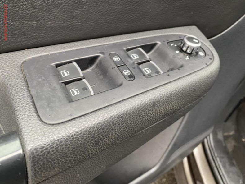 Volkswagen Sharan - hlavní fotka