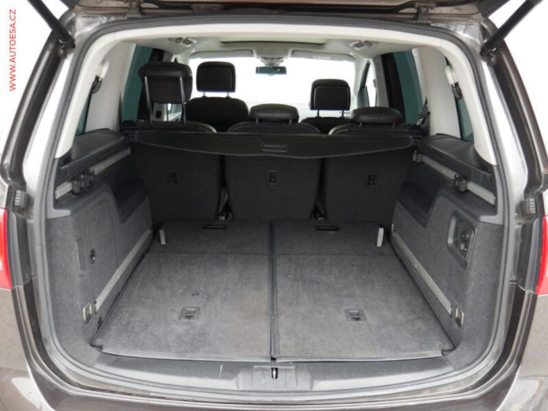 Volkswagen Sharan - hlavní fotka