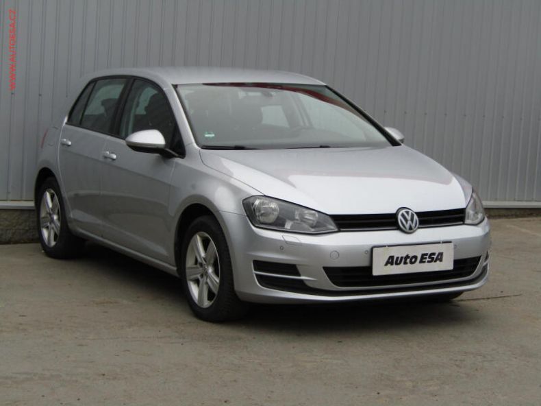Volkswagen Golf - hlavní fotka inzerátu