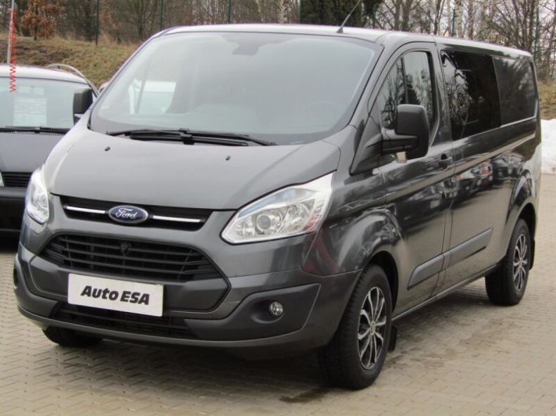 Ford Transit - hlavní fotka