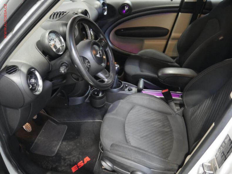 Mini Countryman - hlavní fotka