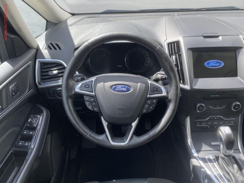Ford S-MAX - hlavní fotka