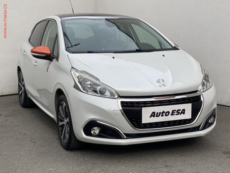 Peugeot 208 - hlavní fotka inzerátu