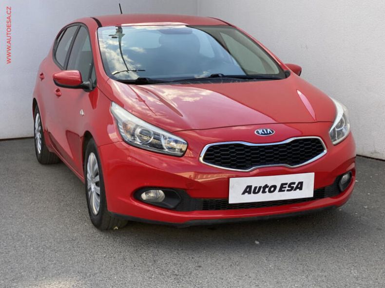 Kia Cee'd - hlavní foto