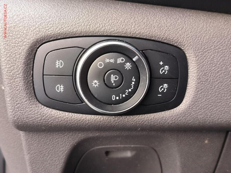 Ford Transit - hlavní fotka