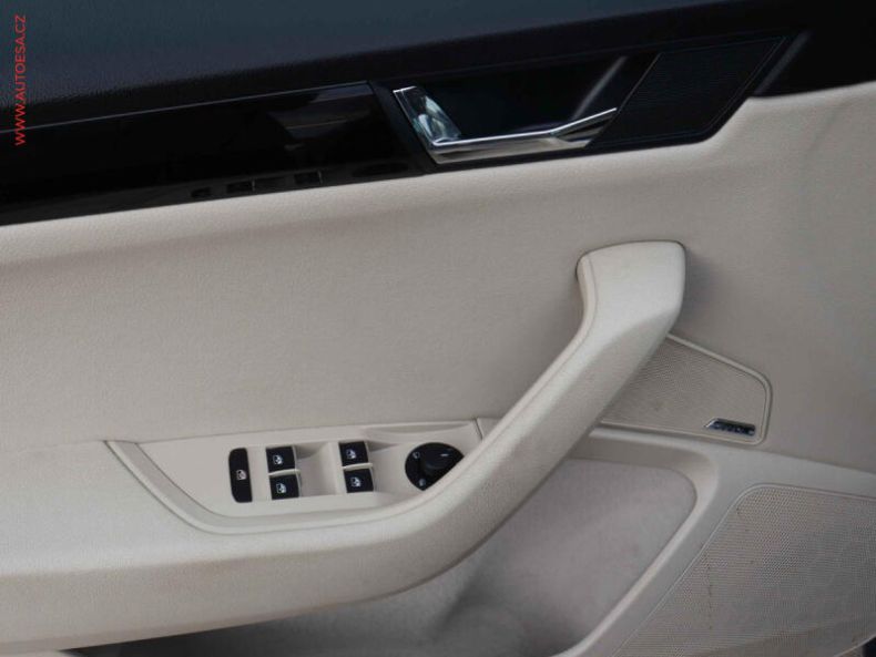 Škoda Superb - hlavní fotka
