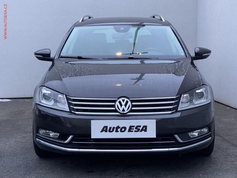 Volkswagen Passat - hlavní fotka