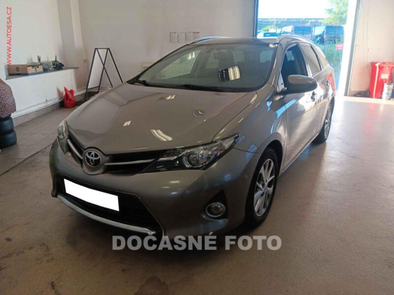 Toyota Auris - hlavní fotka inzerátu