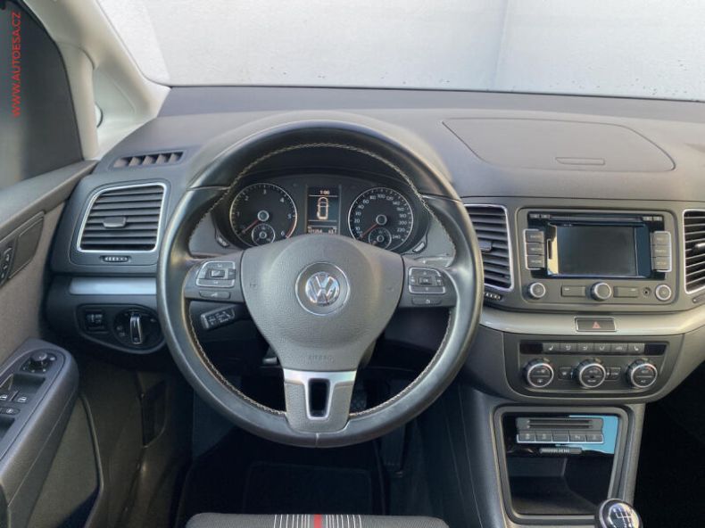 Volkswagen Sharan - hlavní fotka