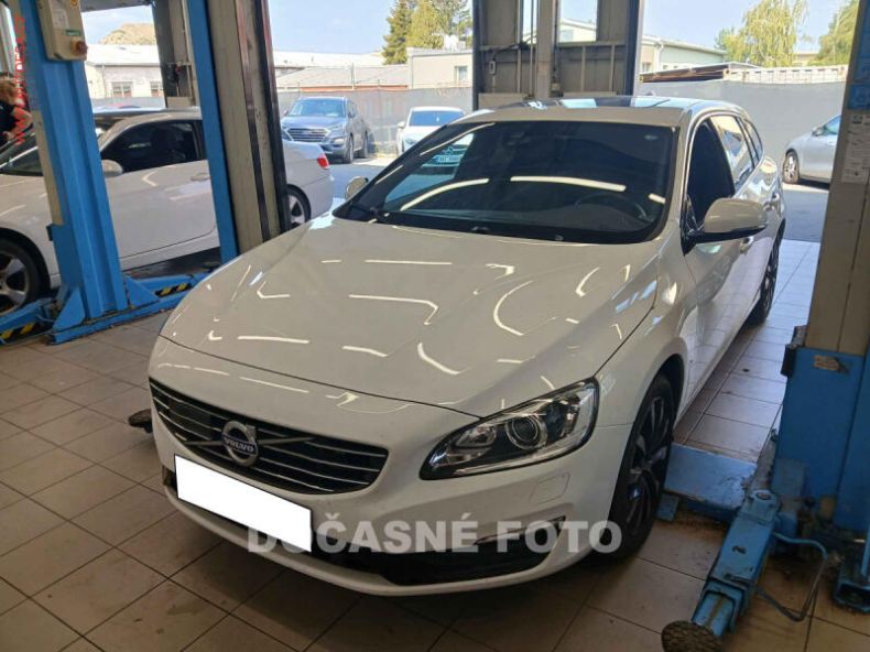 Volvo V60 - hlavní fotka inzerátu