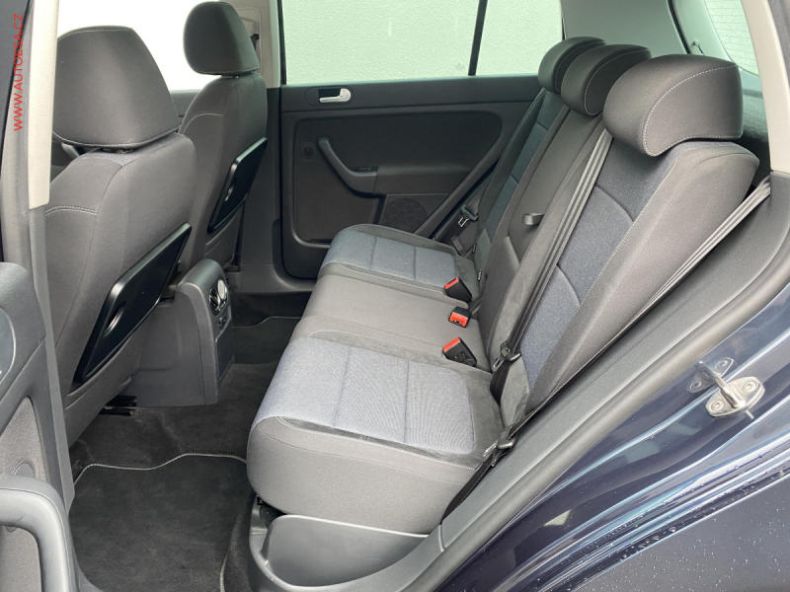 Volkswagen Golf - hlavní fotka