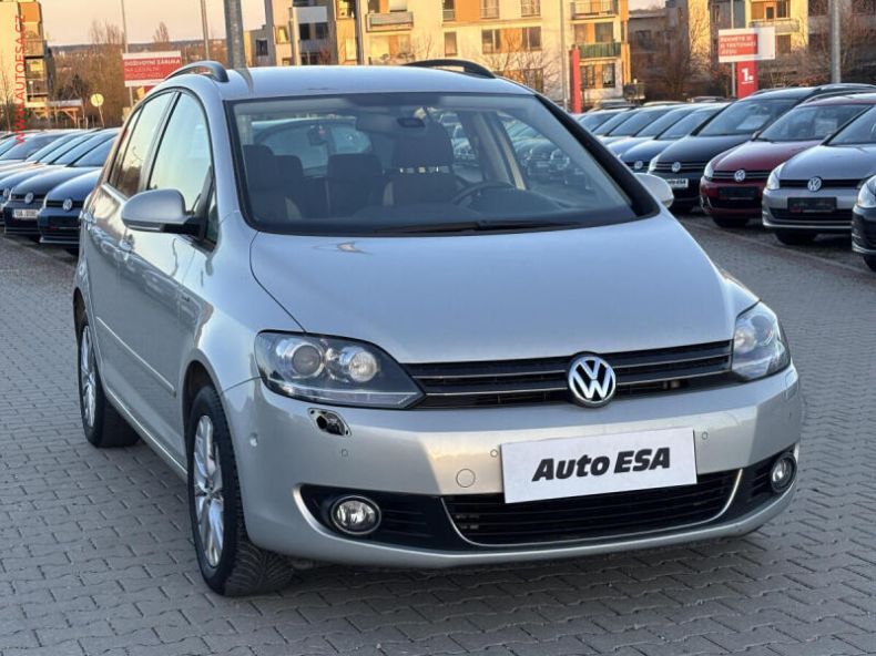 Volkswagen Golf - hlavní foto
