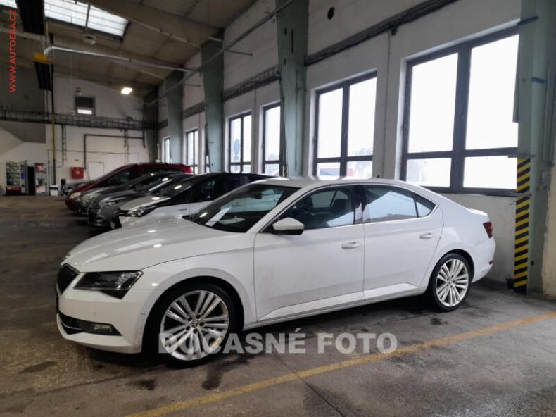Škoda Superb - hlavní fotka inzerátu