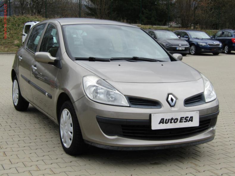 Renault Clio - hlavní fotka inzerátu