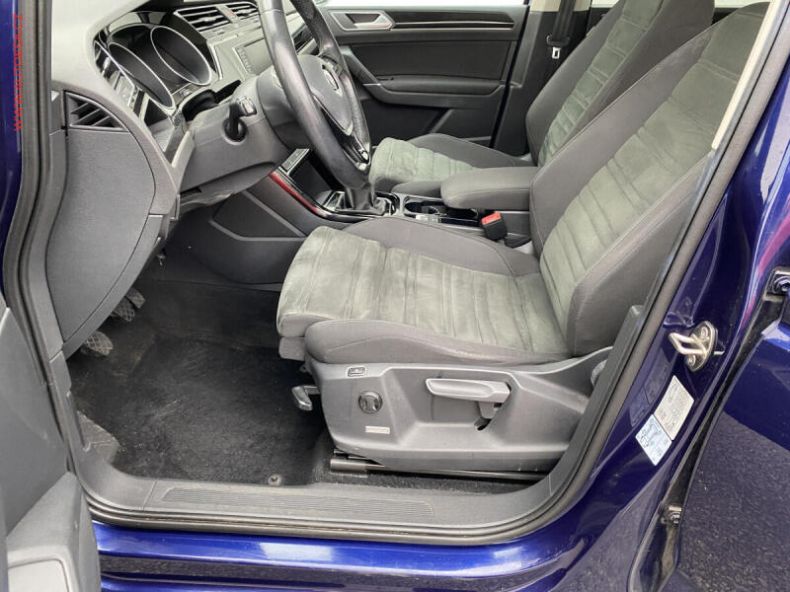 Volkswagen Touran - hlavní fotka