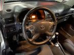 Toyota Avensis - fotka číslo 11