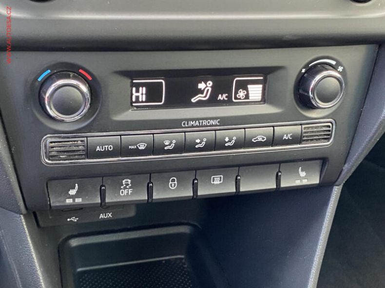 Škoda Rapid - hlavní fotka