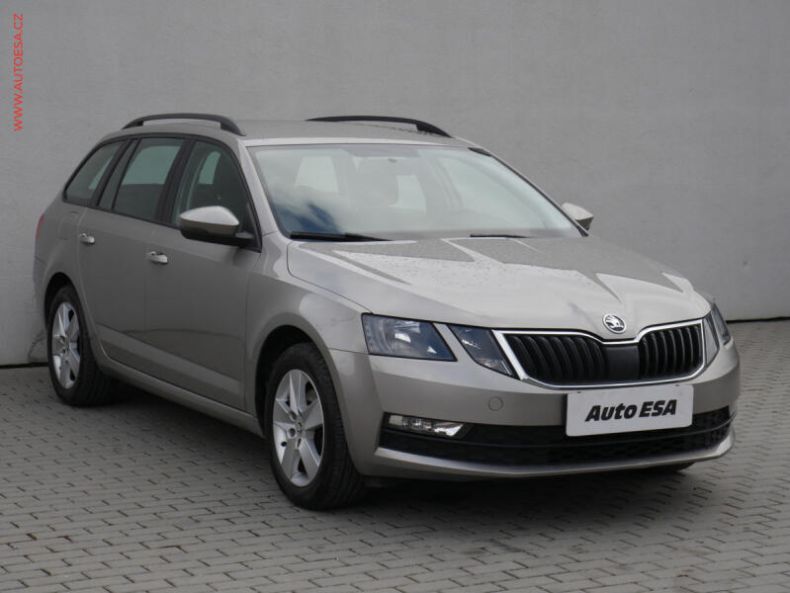 Škoda Octavia - hlavní foto