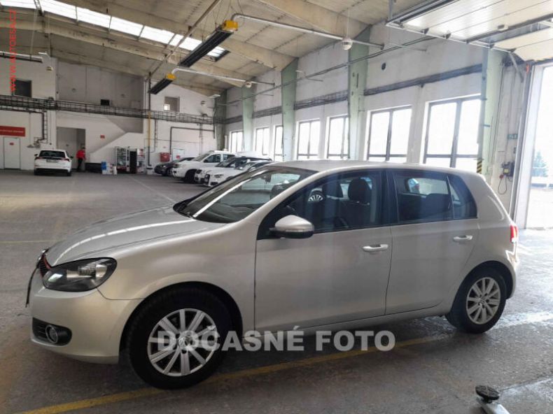Volkswagen Golf - hlavní fotka inzerátu