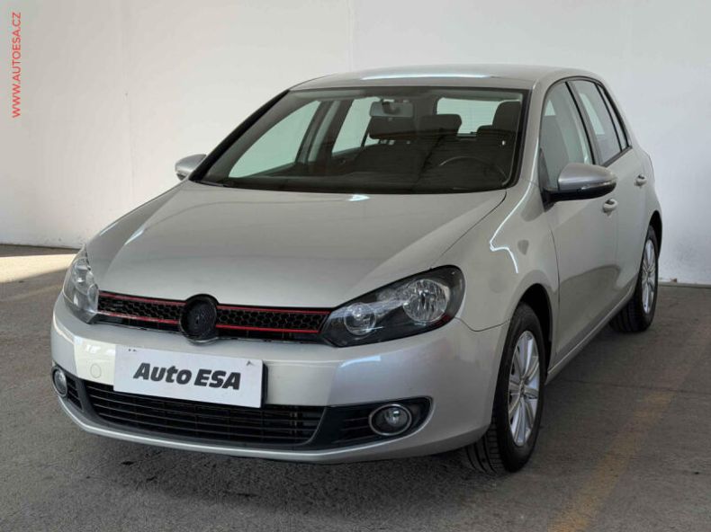 Volkswagen Golf - hlavní fotka inzerátu