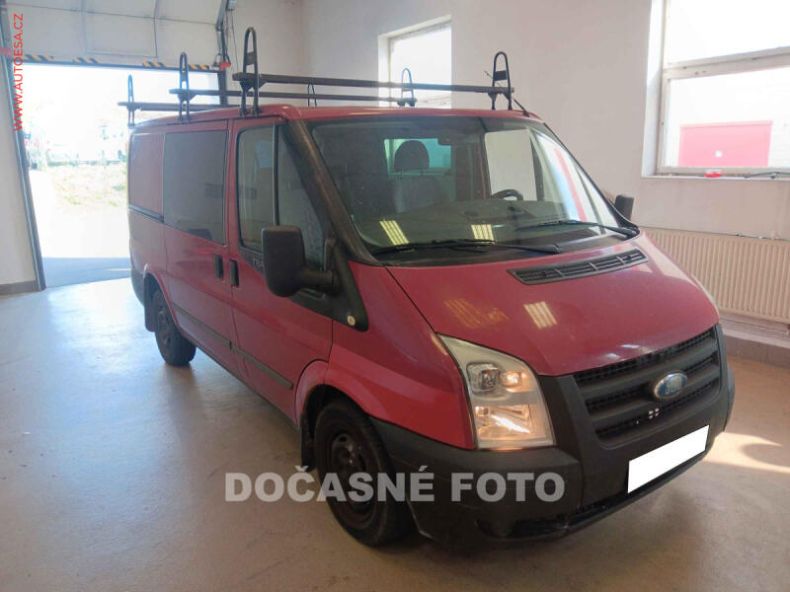Ford Transit - hlavní foto