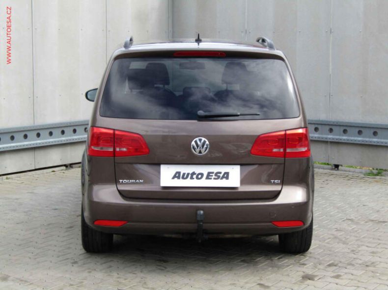 Volkswagen Touran - hlavní fotka