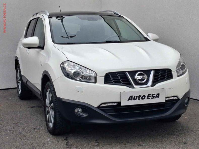 Nissan Qashqai - hlavní fotka inzerátu