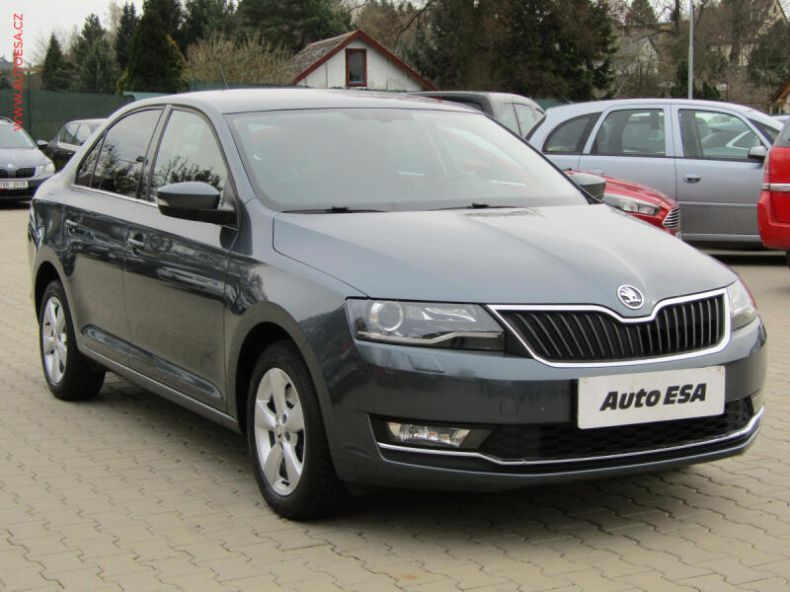 Škoda Rapid - hlavní foto
