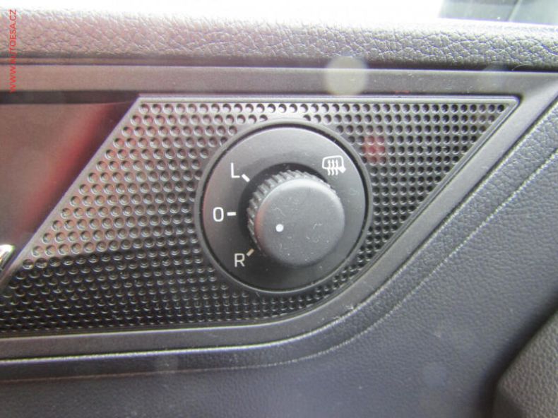 Škoda Rapid - hlavní fotka