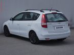 Hyundai i30 - fotka číslo 3