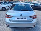 Škoda Superb - fotka číslo 4
