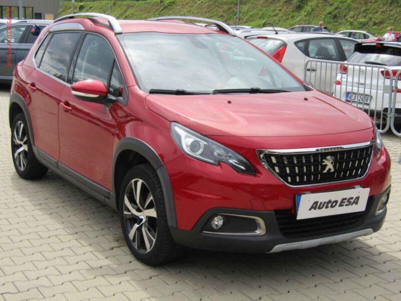 Peugeot 2008 - hlavní foto